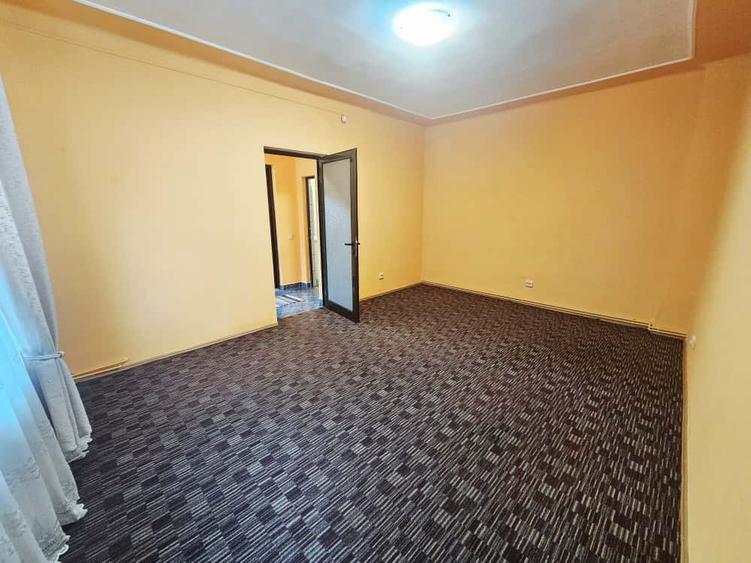 Casă 3 camere de închiriat, zona Centrală–ideală pentru salon/birouri