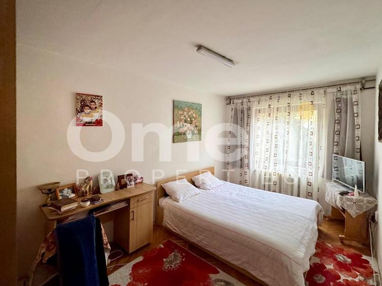 Apartament 3 camere de vânzare | zona Săsar | parter | curte privată |