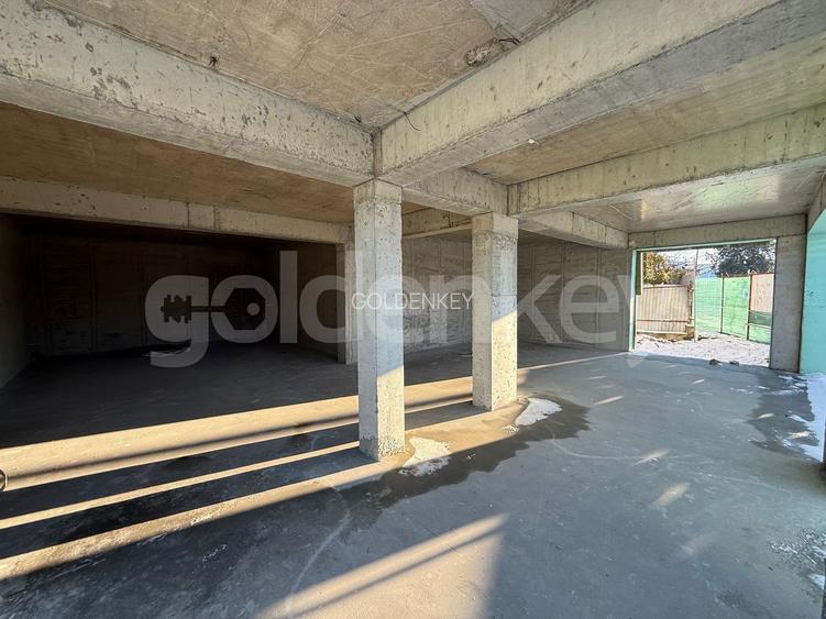SPATIU COMERCIAL DE VANZARE - 4