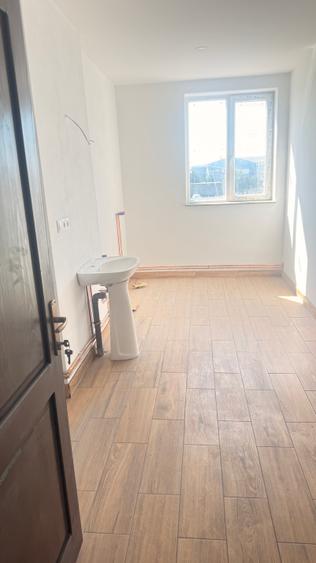 CLADIRE birouri  etaj 1 cu acces parter, zona Value Center!