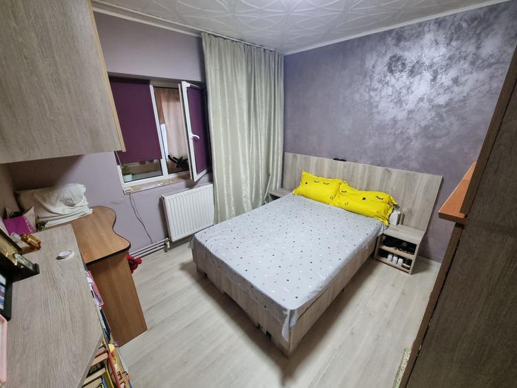Apartament 2 camere decomandat zona Palas