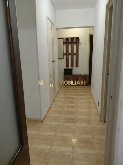 2 Camere de inchiriat | Obor | Centrala proprie | Metrou |