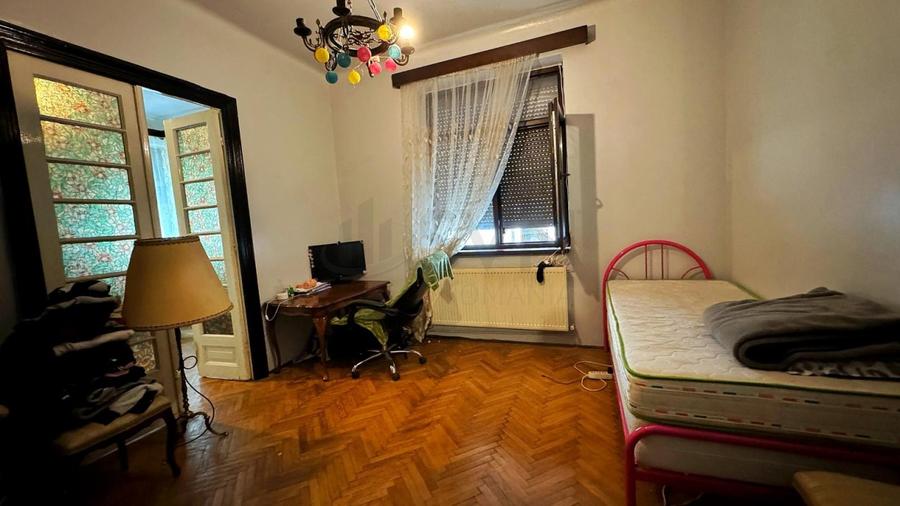 REA1022437 Apartament in Vila l Strada Petru Rares