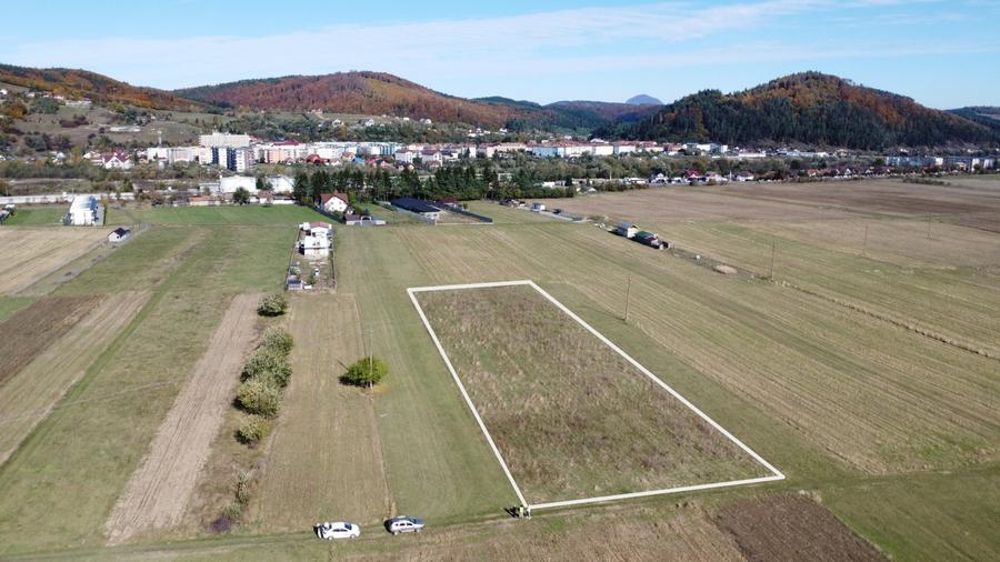 TEREN INTRAVILAN ZONA PENNY