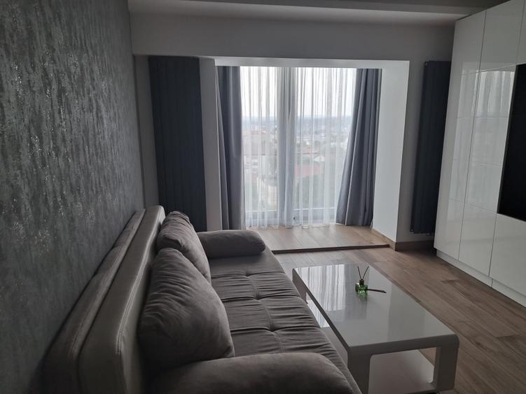 Apartament de inchiriat cu 2 camere, decomandat, langa UMF - ULTRALUX