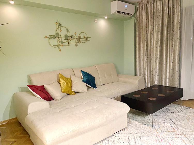 Apartament de vanzare Piata Victoriei Titulescu, parc Kiseleff si metrou la 450m