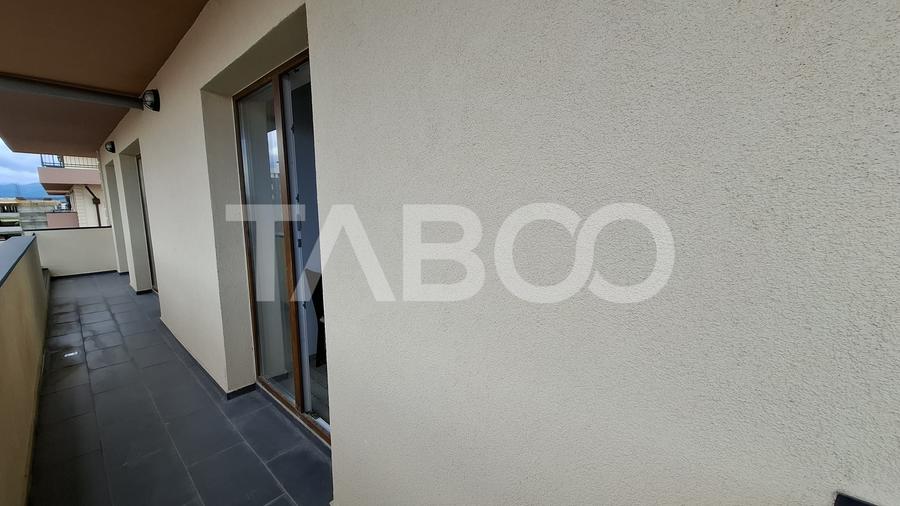 Apartament decomandat 3 camere 2 balcoane bloc cu lift Sibiu