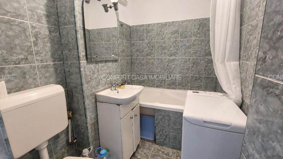 2 camere decomandat Mega Mall