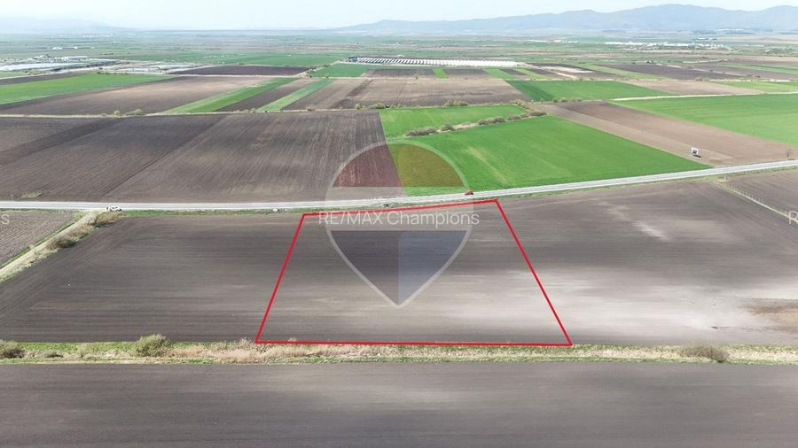 Comision 0% | Teren extravilan arabil 10.000 mp | Feldioara - 5