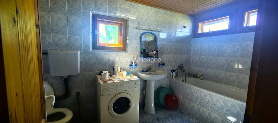 Casa in centrul orasului Breaza , pret redus 85000E - 38