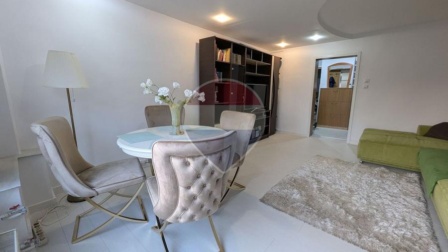 Inchiriere Apartament 3 camere în zona P-ta Alba Iulia