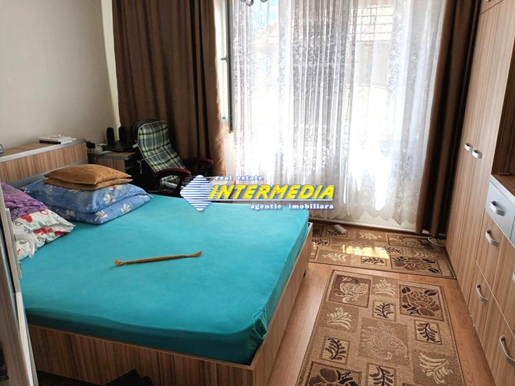 Casa de vanzare cu 4 camere in Cetate S+P+E zona Schit cu teren aferent 800 mp