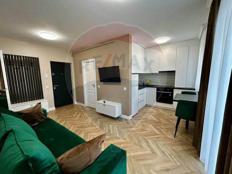 Apartament cu 2 camere de închiriat - strada Daliei -
