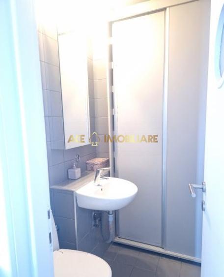 3 Camere de inchiriat | Nerva Traian | Metrou | Loc de Parcare