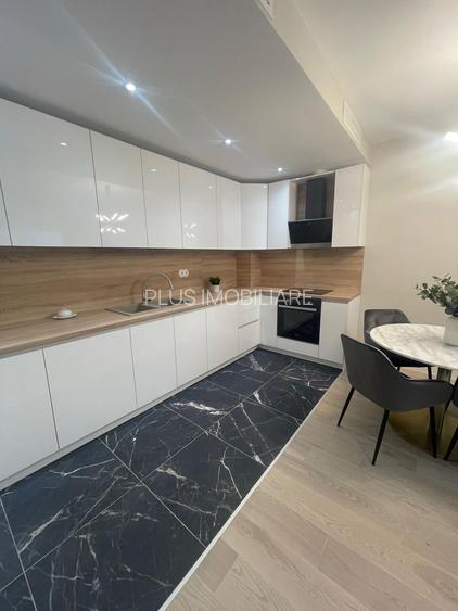 Apartament 3 camere Lux in  Complex Rezidential Triana - 8