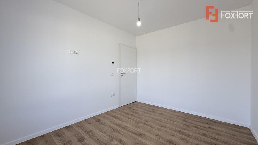 Comision % Duplex de vanzare 5 camere, cu toate utilitatile - Mosnita