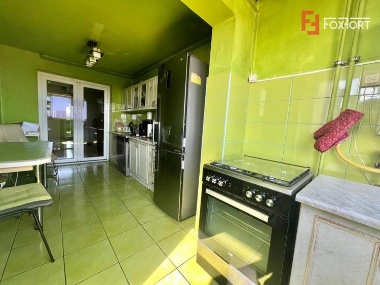 Apartament 4 camere de vanzare, zona Olimpia Stadion