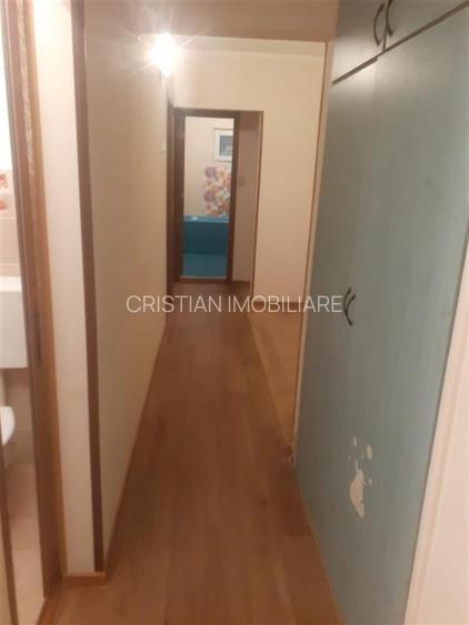 LIBER 3 camere, zona Dorobanti etaj 1 - 4
