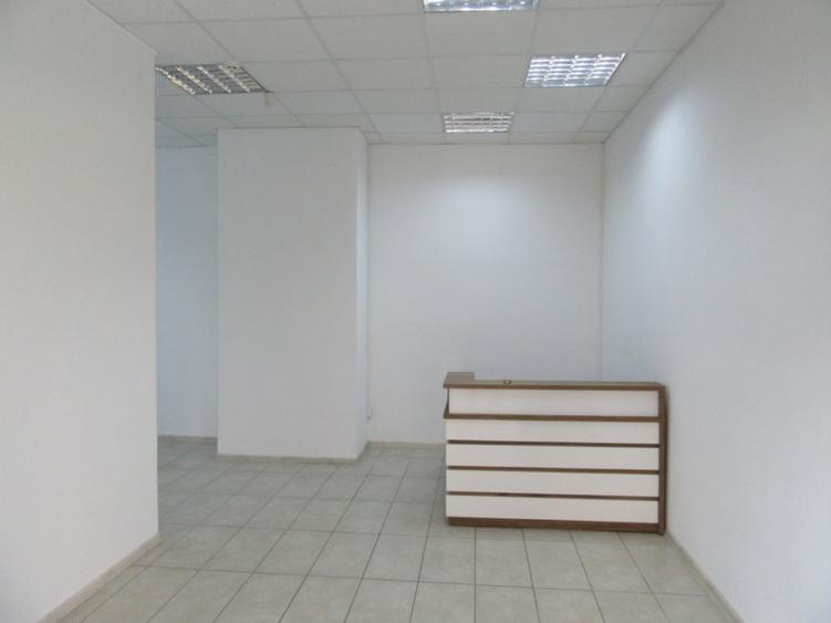 Inchiriere Spatiu Comercial Teiul Doamnei 74mp