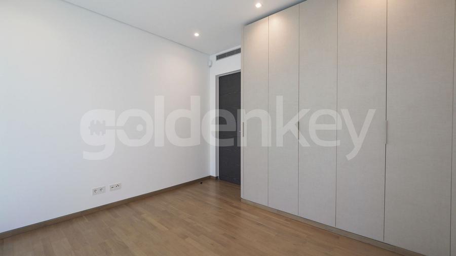 Apartament premium cu 4 camere | 253mp terasa