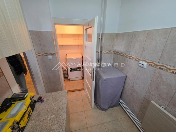 | Spatiu birou la casa | 40 mp | Zona Cipariu | - 7