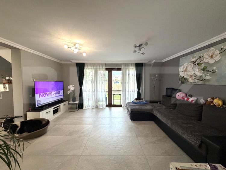 Casa individuala 177 mp, 5 camere, teren 366 mp, zona Parc Colina