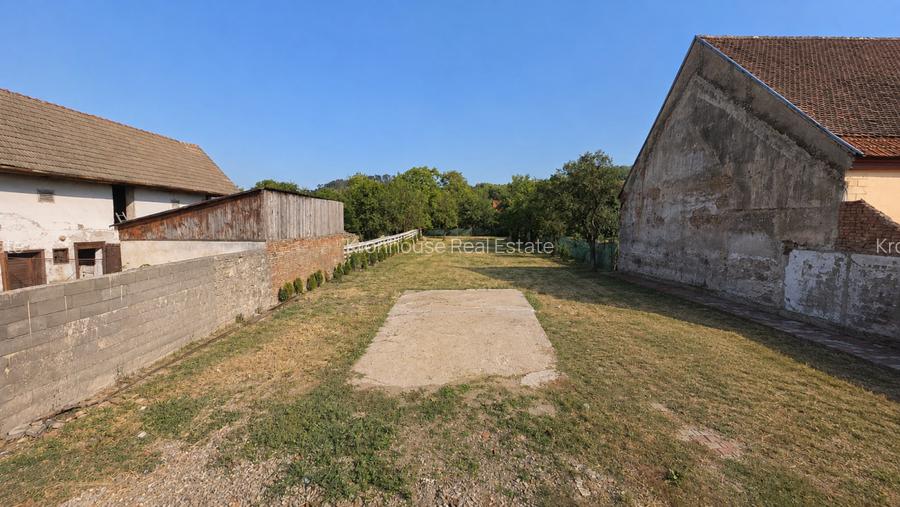 Proprietate deosebita | Teren 1.692 mp  |Tarlungeni Centru | - 34