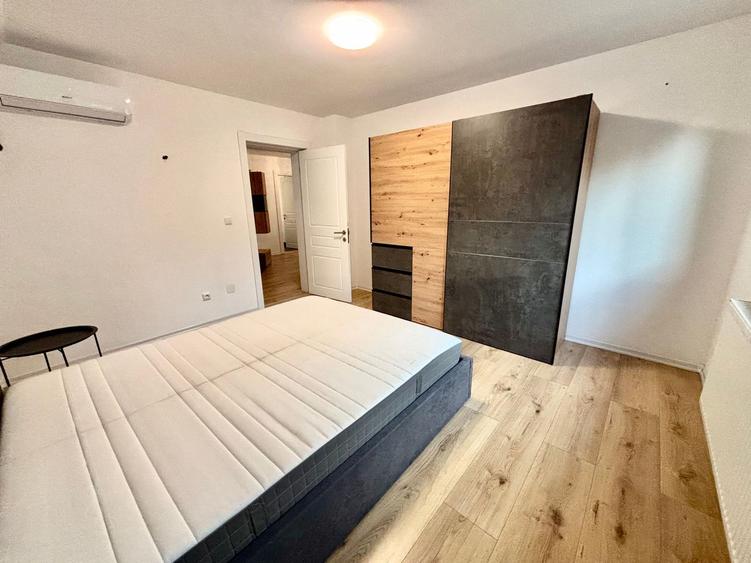 Apartament spațios cu 3 camere , - LA CURTE - 83 mp