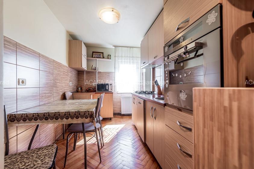 VÂNDUT!  Apartament 3 camere Micalaca 300. Vedere superbă - 8