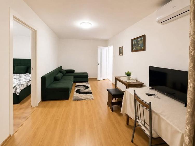 CIRESICA 3 CAMERE 52 MP PRET 90000 EURO