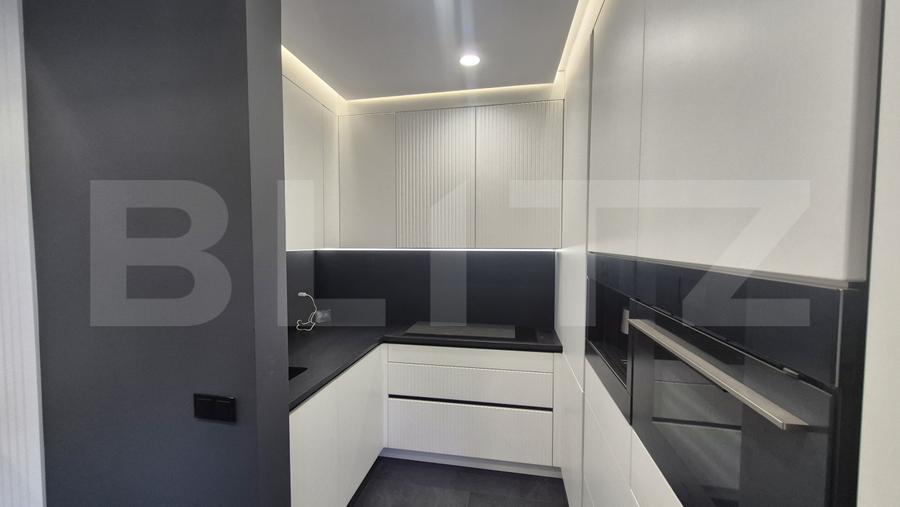 Apartament cu 2 camere de vanzare, 56.80 mp, zona Semicentrala