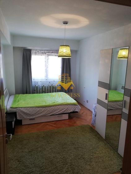 3 camere, decomandate, mobilat complet, Zona Avram Iancu, Cipariu