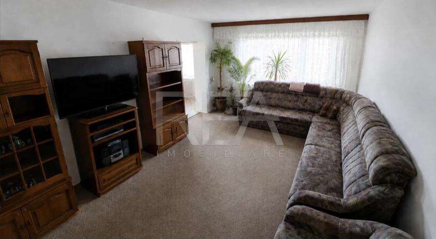 4 camere, ET 3/8, 89mp, bloc 1980-Gorjului