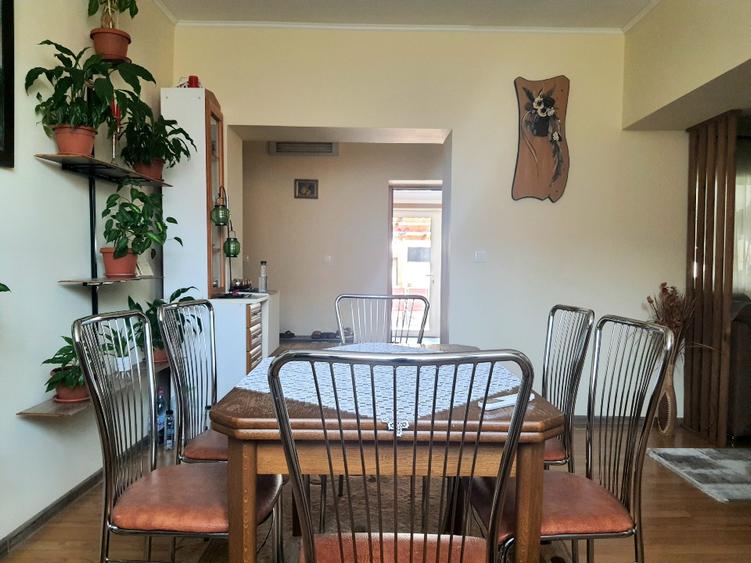 NOA HOME | Casă renovată și mobilată | 130 mp | Teren 303 mp | Zonă centrala