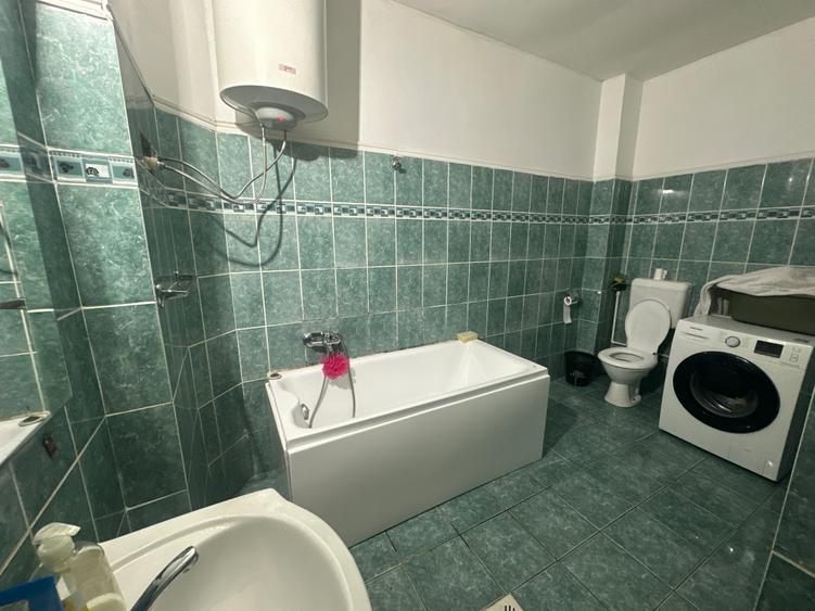 Apartament în vilă istorică, 7 camere, Filibiliu–Romulus