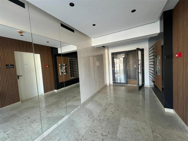 Apartament 2 camere decomandat, centru