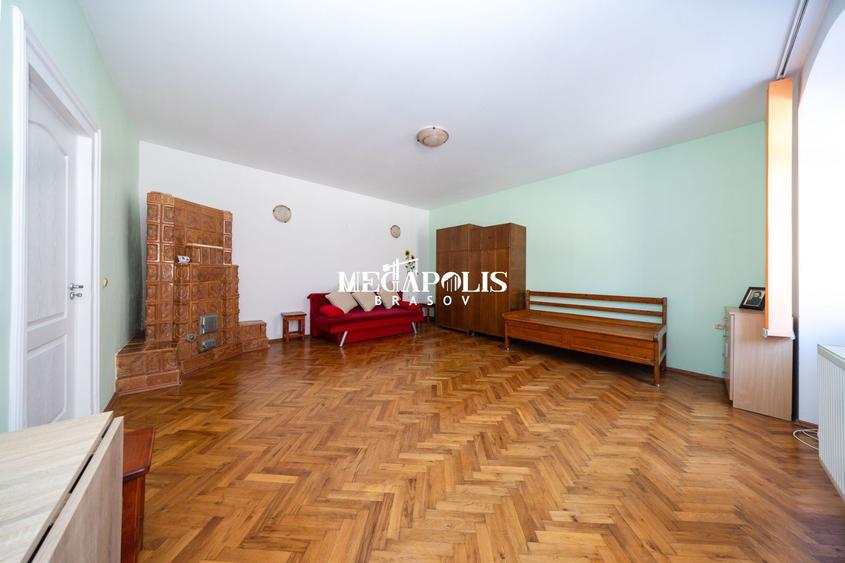 Apartament 2 camere | Piața Sfatului – Centrul Istoric | 50 mp
