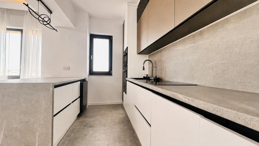 PRIMA INCHIRIERE / SUPERB / 4 CAMERE / TERASA GENEROASA