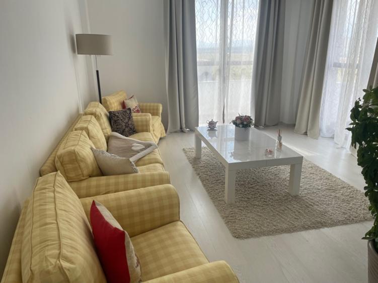 Inchiriez penthouse 3 camere - 2 bai - 2 terase - mobilat - zona Mihai Viteazu