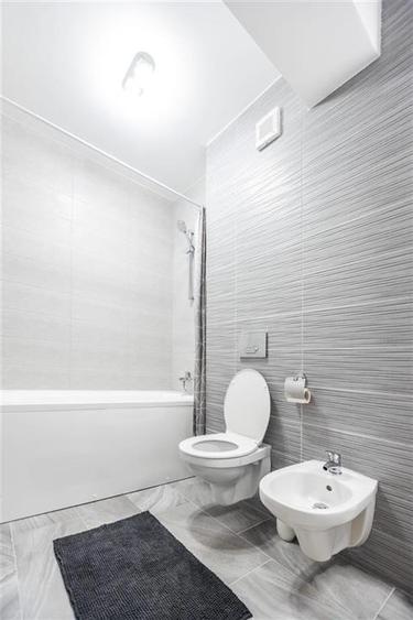 Apartament modern cu parcare subterana de 2 camere zona Coresi