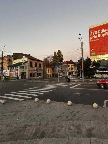 Spatiu Comercial Ultra Central.