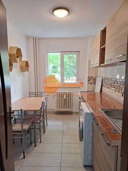 Apartament cu 2 camere in zona Turda