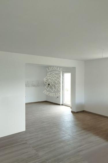 Casa Noua 4 camere 160 mp-teren 400 mp-Zona Str. Ghinzii