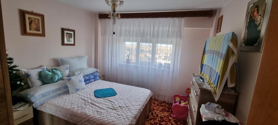 Apartament 4 camere C.Nationala mai sus de Stadion