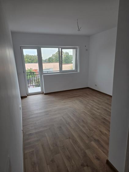 APARTAMENT 3 CAMERE , TRIPAN , INCALZIRE PARDOSEALA, STRADAL SOS GIURGIULUI