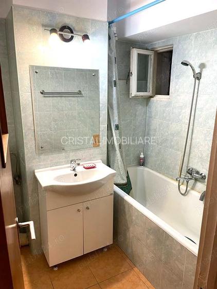 Vând Apartament cu 2 camere decomandat, 2 balcoane, etaj 4, Bucur Obor ✨ - 3