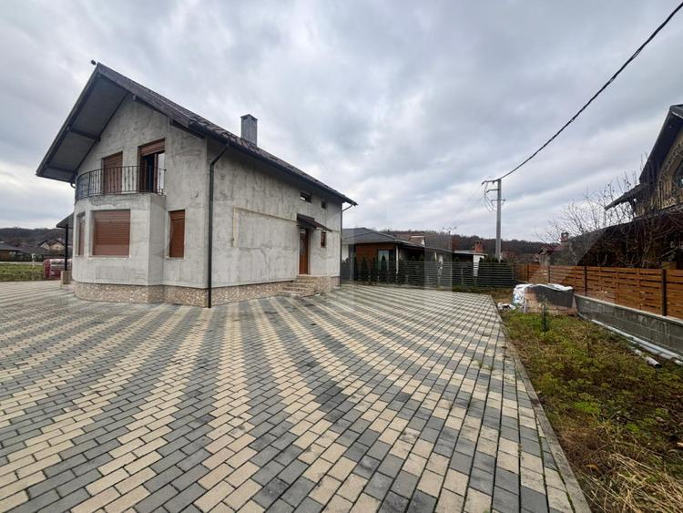 Casă de vânzare Strada Slătiniței -unirea -