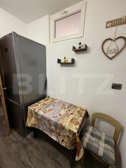 Apartament 2 camere, decomandat, mobilat si utilat, loc parcare
