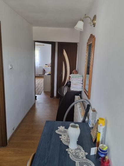 Casa de vanzare aproape de Craiova