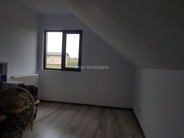Vila Lunca Cetatui  cod 150282 tel 0731226666 - 4